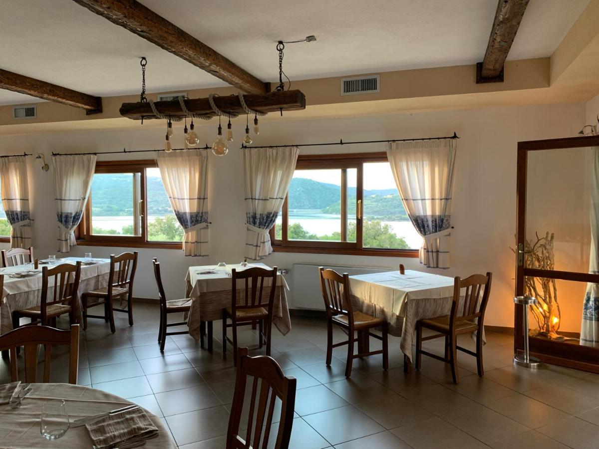 Hotel Valkarana Country Relais (Adults Only) Сант'Антонио-ди-Галлура Экстерьер фото